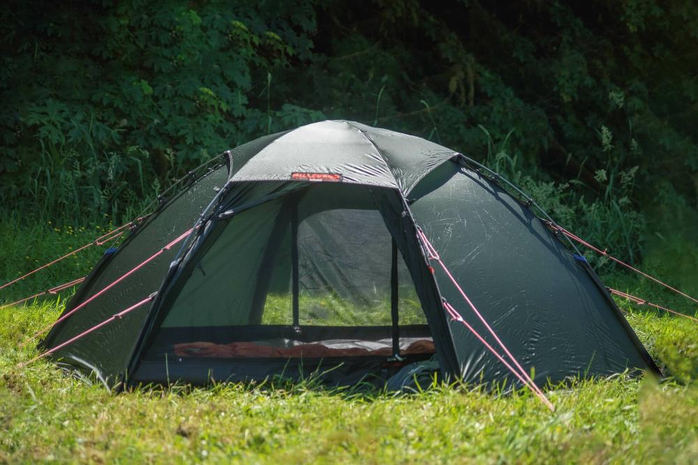 Abri] Toile de tente intérieure en filet (mesh) - Hilleberg Staika /  Questions, astuces et listes prévisionnelles / Le forum de la randonnée  légère ou ultra-légère !